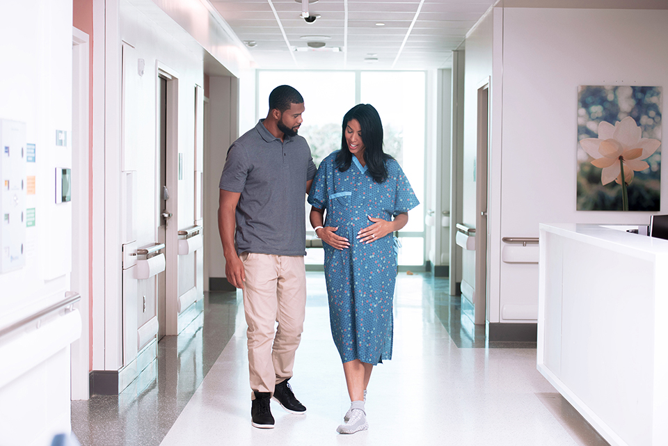 Couple Walking in Labor and Delivery Unit2 Lakeland Regional Health